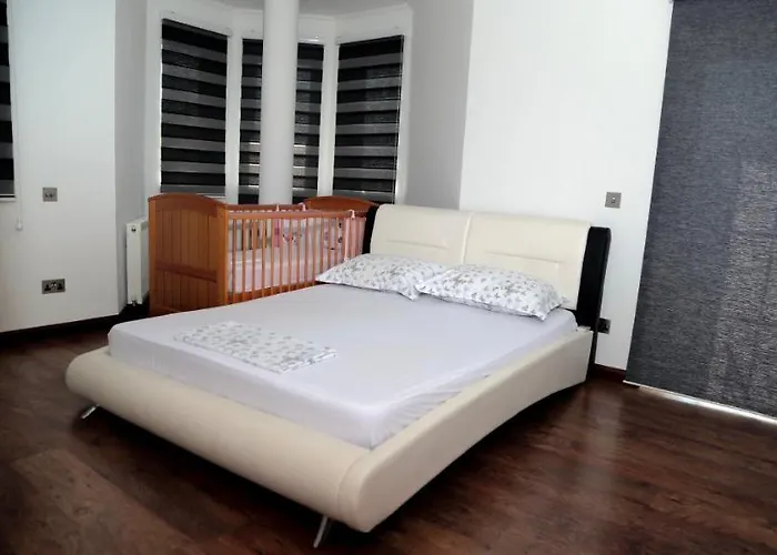 Salo Labinot i Poshtëm