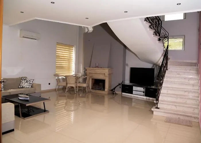 ヴィラ Salo Labinot i Poshtëm